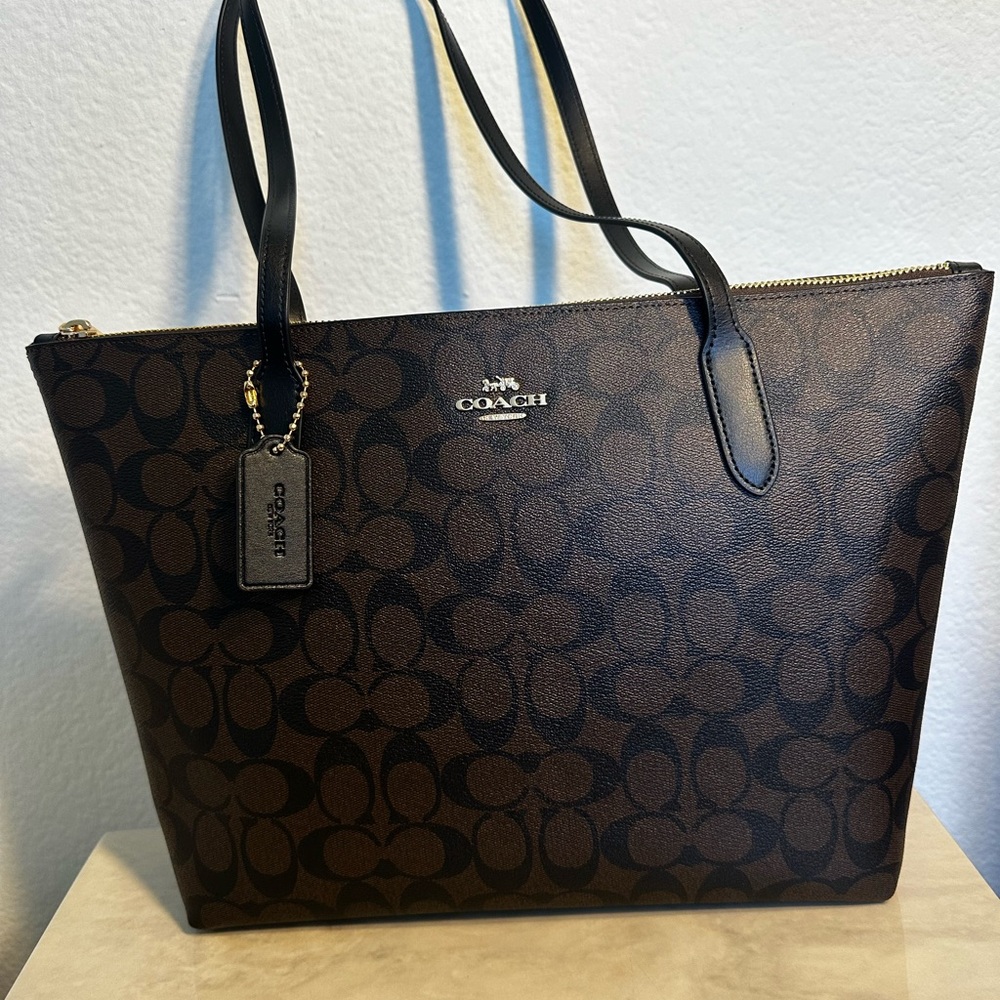 Coach Black and Brown Signature Tote with Zipper